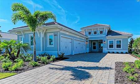 8323 Pavia WAY Bradenton, FL 34202