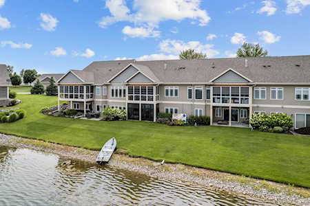 1353 Prairie Lake Circle Neenah, Village of Fox Crossing, WI 54956