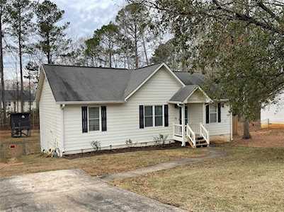 117 Peach Forest Place Douglasville, GA 30134