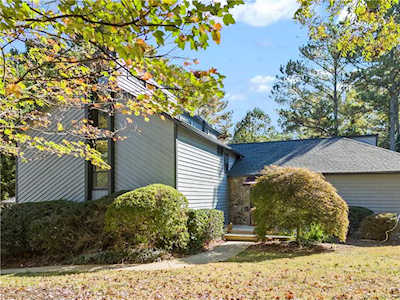3390 Northumberland Place Roswell, GA 30075