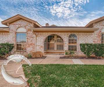 34 Windsor Ct Missouri City, TX 77459