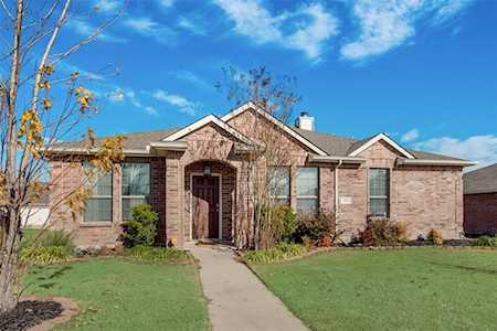 404 Ame Lane Royse City, TX 75189