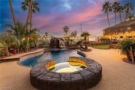6607 Costa Brava Rd Las Vegas, NV 89146