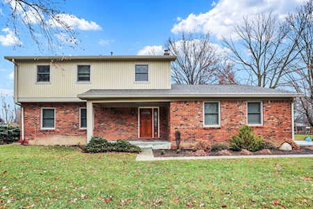 1328 Smokey Row Ln Carmel, IN 46033