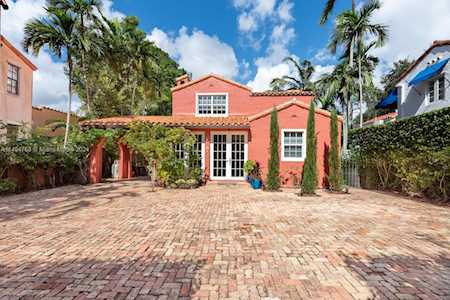 629 Altara Ave Coral Gables, FL 33146