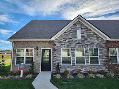 2416 Laurelstone Dr Murfreesboro, TN 37130