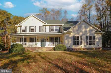 20533 Deer Wood Park Dr Leonardtown, MD 20650