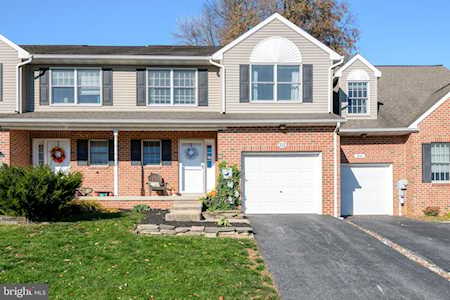 312 Pennridge Ave Mountville, PA 17554
