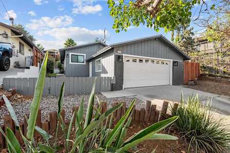 1230 Buena Vista Avenue Spring Valley, CA 91977