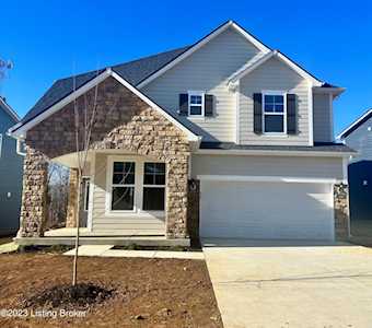4622 Golden Eagle Dr Louisville, KY 40245
