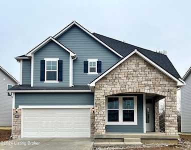 4616 Golden Eagle Dr Louisville, KY 40245