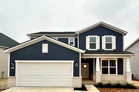4620 Golden Eagle Dr Louisville, KY 40245