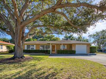1803 42nd WAY N St. Petersburg, FL 33713