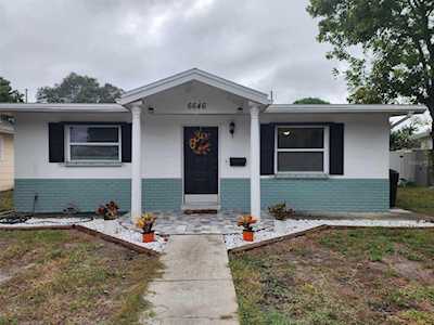 6646 Livingston Ave N St. Petersburg, FL 33702