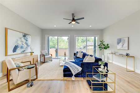 724 E 38th St Houston, TX 77022