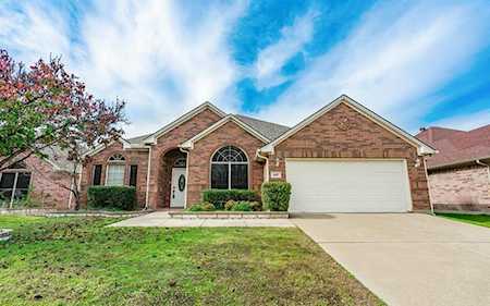 4687 Sarum Court Grand Prairie, TX 75052