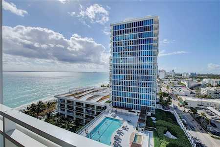 6801 Collins Ave #1402 Door Miami Beach, FL 33141