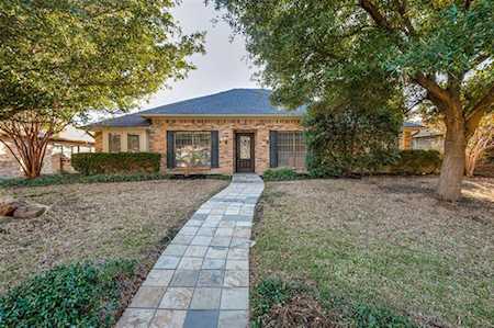 3524 Big Horn Trail Plano, TX 75075