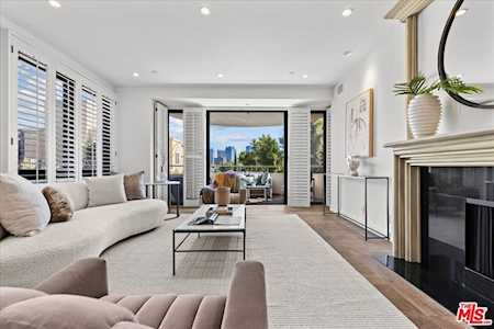 10560 Wilshire Blvd #306 Los Angeles, CA 90024