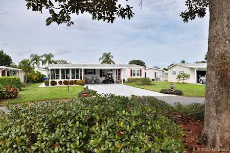 821 Masthead Ln Edgewater, FL 32141