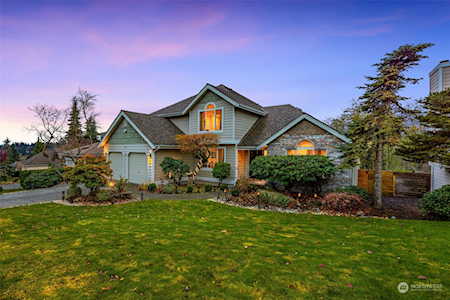 8403 126th Place SE Newcastle, WA 98056