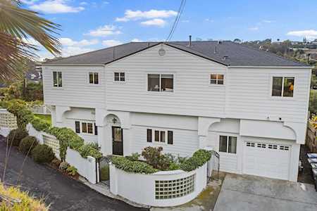 917 Highland Drive Solana Beach, CA 92075