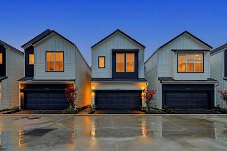 8510 Madeleine Rose Ln Houston, TX 77055