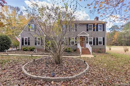 7227 Oak Branch Place Mechanicsville, VA 23111