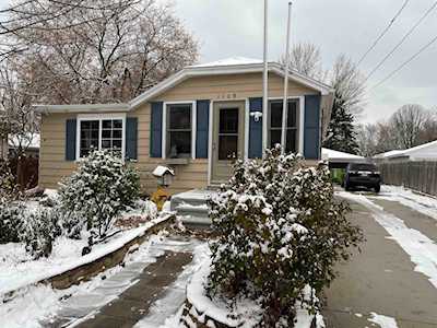 1165 S 9th St Green Bay, City of Green Bay, WI 54304