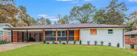2254 Tilson Circle Decatur, GA 30032