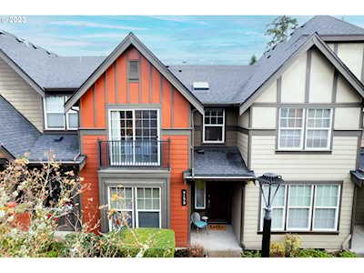 7179 NE Stonewater ST Hillsboro, OR 97124