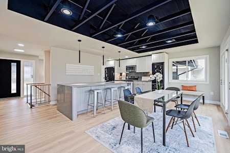 4405 San Carlos Dr Fairfax, VA 22030