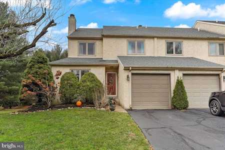 501 Summit Ct Media, PA 19063