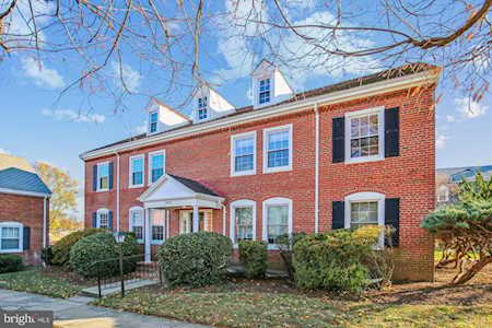 3329 S Wakefield St #B2 Arlington, VA 22206
