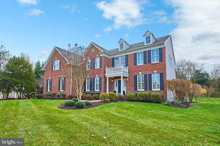 5433 Fishers Hill Way Haymarket, VA 20169