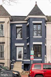 149 Thomas St NW Washington, DC 20001