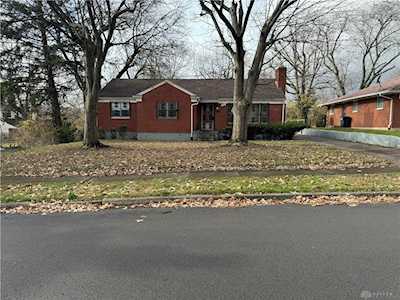 1623 Kensington Drive Dayton, OH 45406
