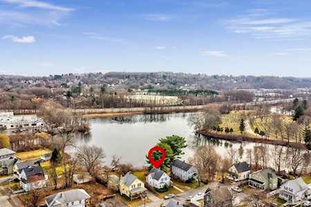 9 Trowbridge Circuit Worcester, MA 01603