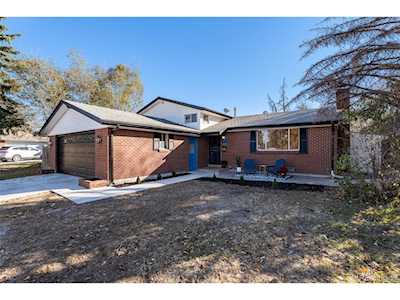 12690 E 2nd Ave Aurora, CO 80011