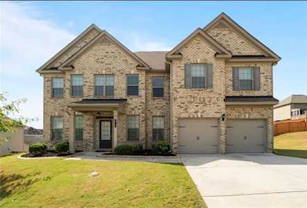 3741 Casual Ridge Way Loganville, GA 30052