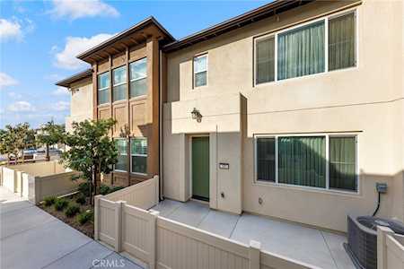 14 Aria St South El Monte, CA 91733