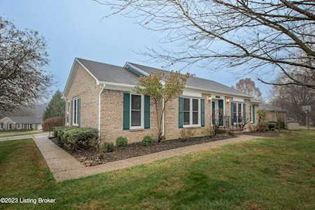11811 Springmeadow Ln Goshen, KY 40026