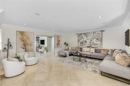 111 Shore Dr W Coconut Grove, FL 33133