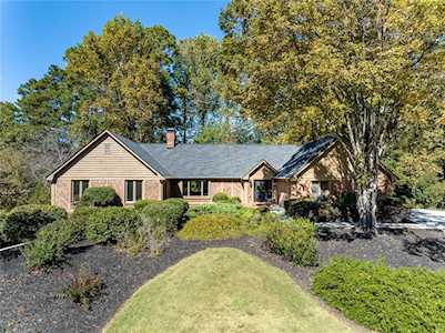 5388 Trowbridge Drive Dunwoody, GA 30338