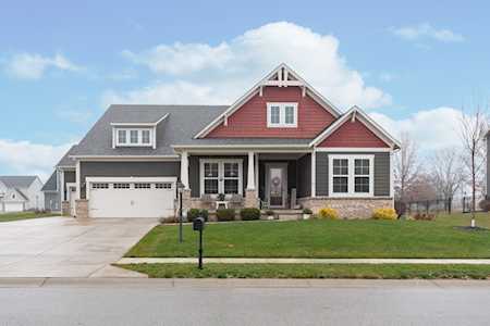 7940 Village Green Dr Avon, IN 46123