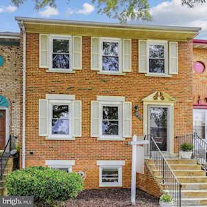 7805 Stovall Ct Lorton, VA 22079