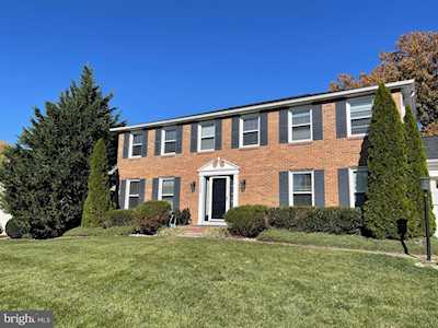 12644 Thunder Chase Dr Reston, VA 20191