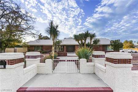 3115 S Torrey Pines Dr Las Vegas, NV 89146