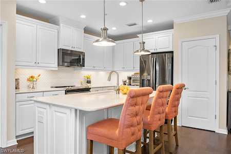 2335 Sawyers Hill Rd #501 Naples, FL 34120