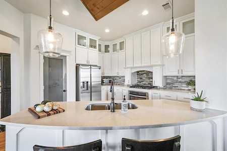 2025 Broadhead Road Waxahachie, TX 75165